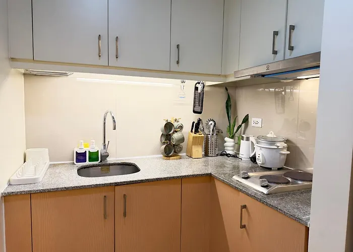 Deluxe Uptown Parksuites 1bedroom With Balcony Manila