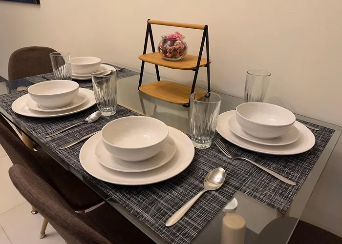 Deluxe Uptown Parksuites 1bedroom With Balcony 3* Manila