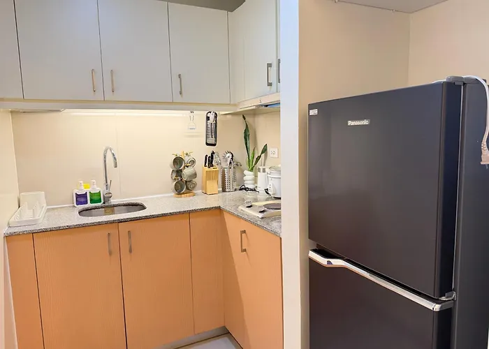 Apartahotel Deluxe Uptown Parksuites 1bedroom With Balcony